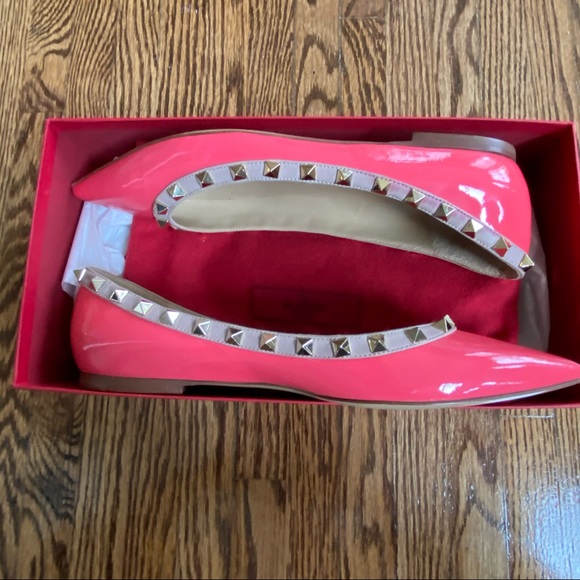 SOLD - Picture 4 of 7